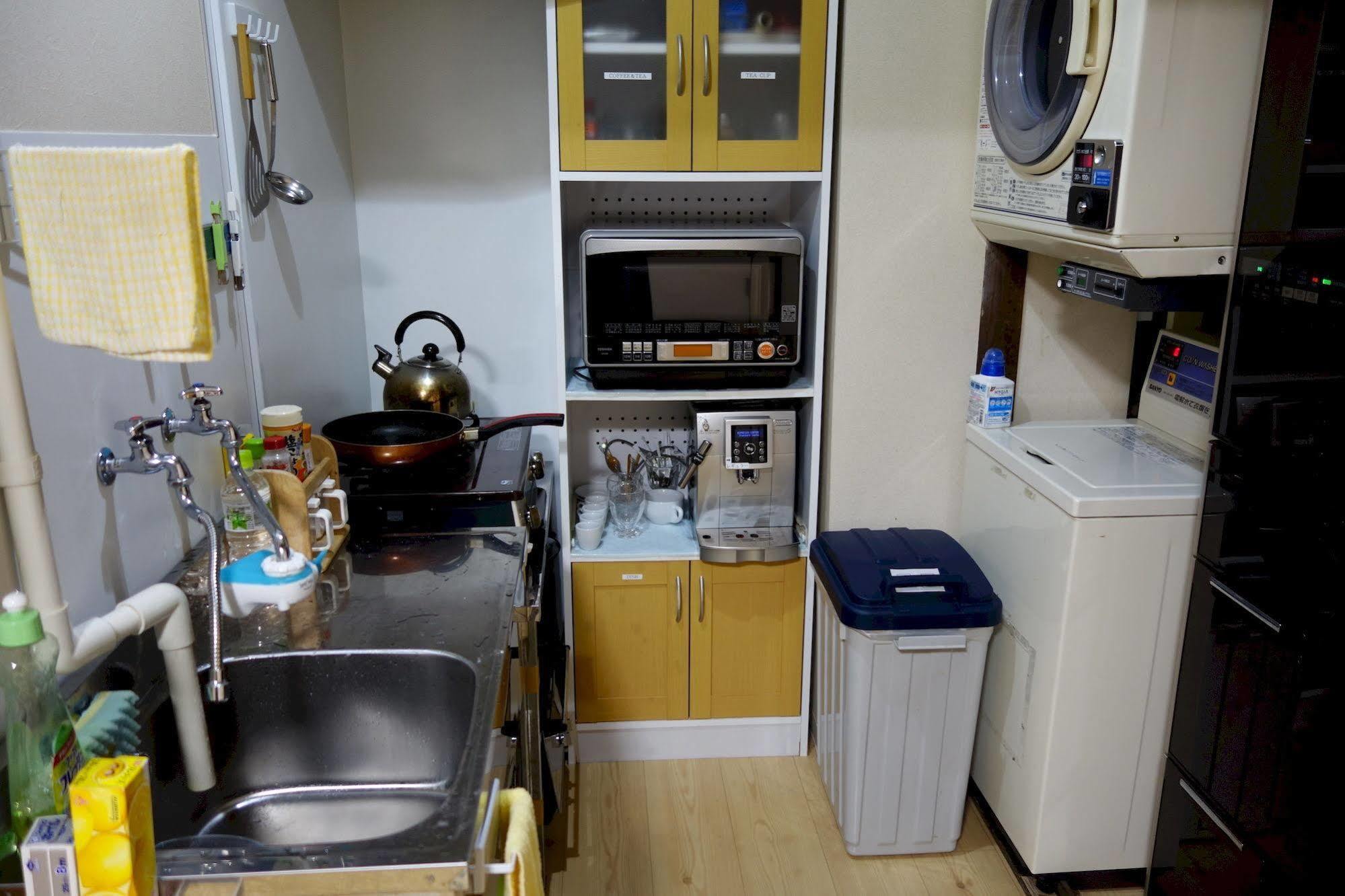 Guesthouse Akicafe Inn Хиросима Экстерьер фото
