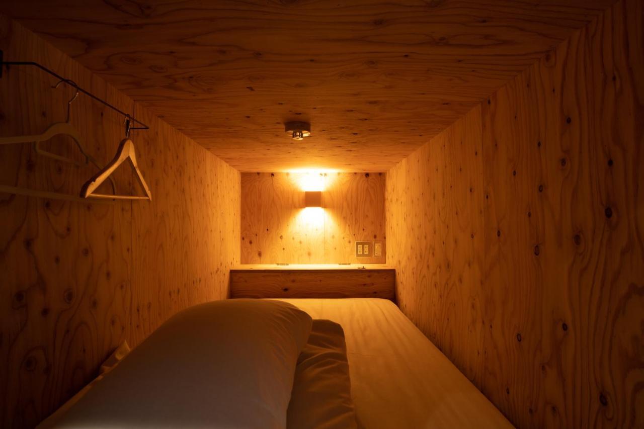 Guesthouse Akicafe Inn Хиросима Экстерьер фото